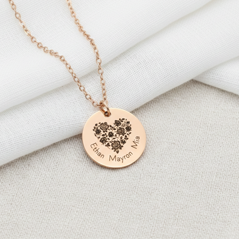 Collier Personnalisé "Cœur de Roses" – Médaille 20mm en Acier Inoxydable