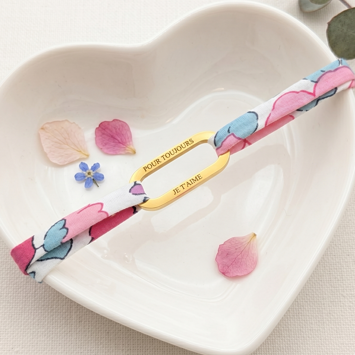 Bracelet personnalisé cordon Liberty et médaille mousqueton