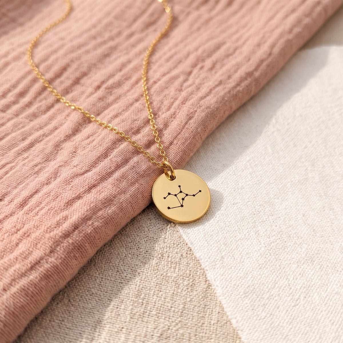 Collier Femme Personnalisé Acier Inoxydable & Constellation Gravée