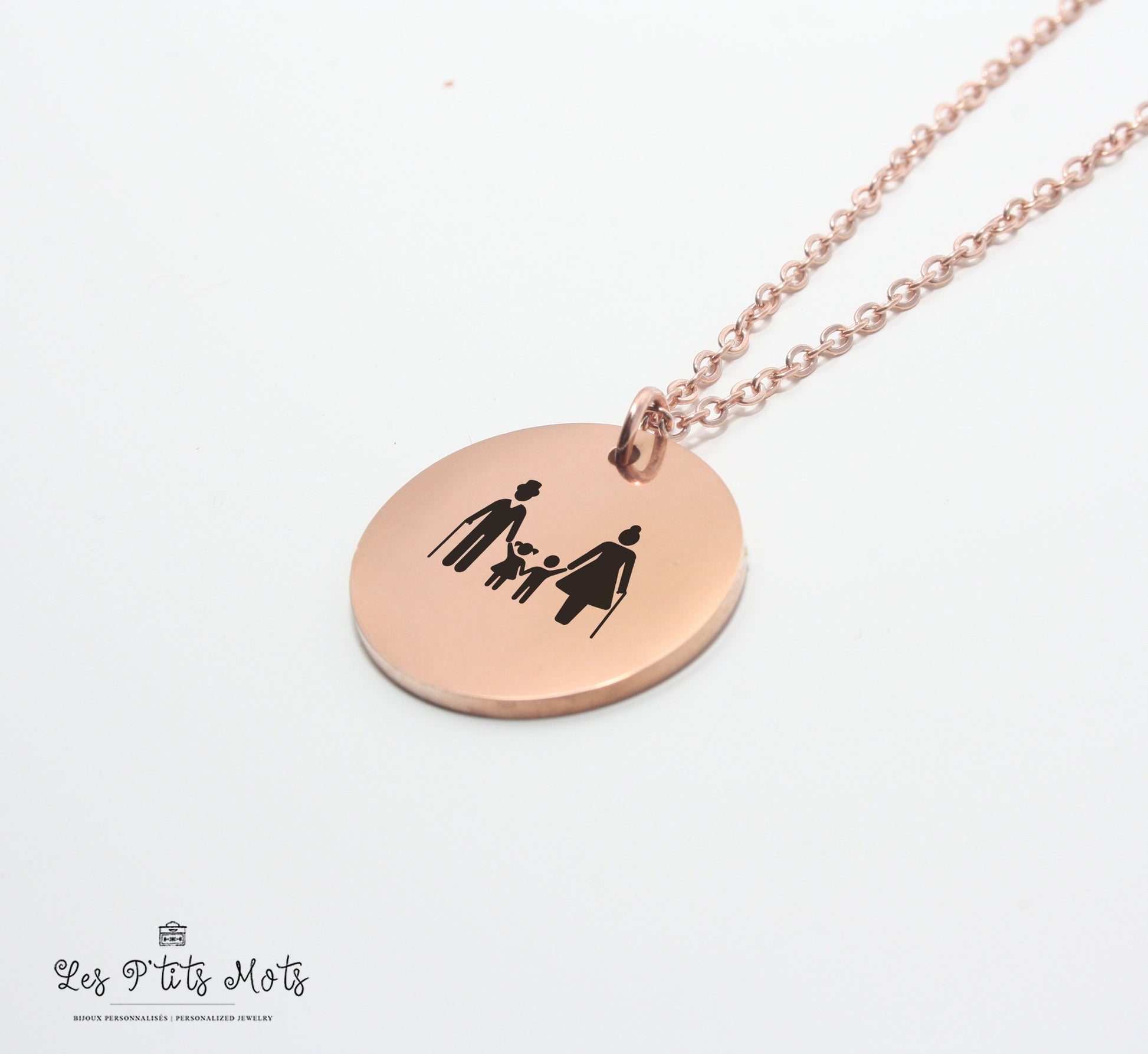 Collier personnalisé gravure membres de la Famille - Cadeau Naissance, Bijou Maman, Mamie, Cadeau fête des grands-mères, Collier Marraine