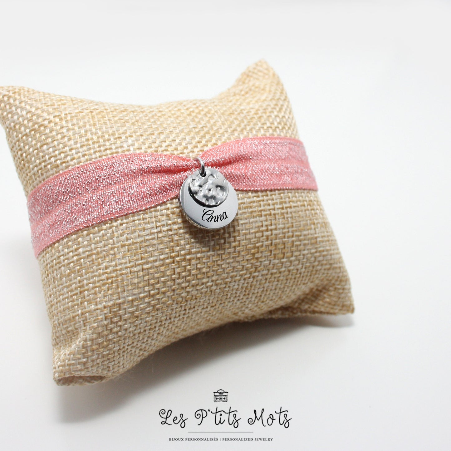 Bracelet personnalisé Elastique Médaille Martelée - Bracelet pour Maman, Marraine, Nounou, Cadeau Naissance, Cadeau Fête des mères