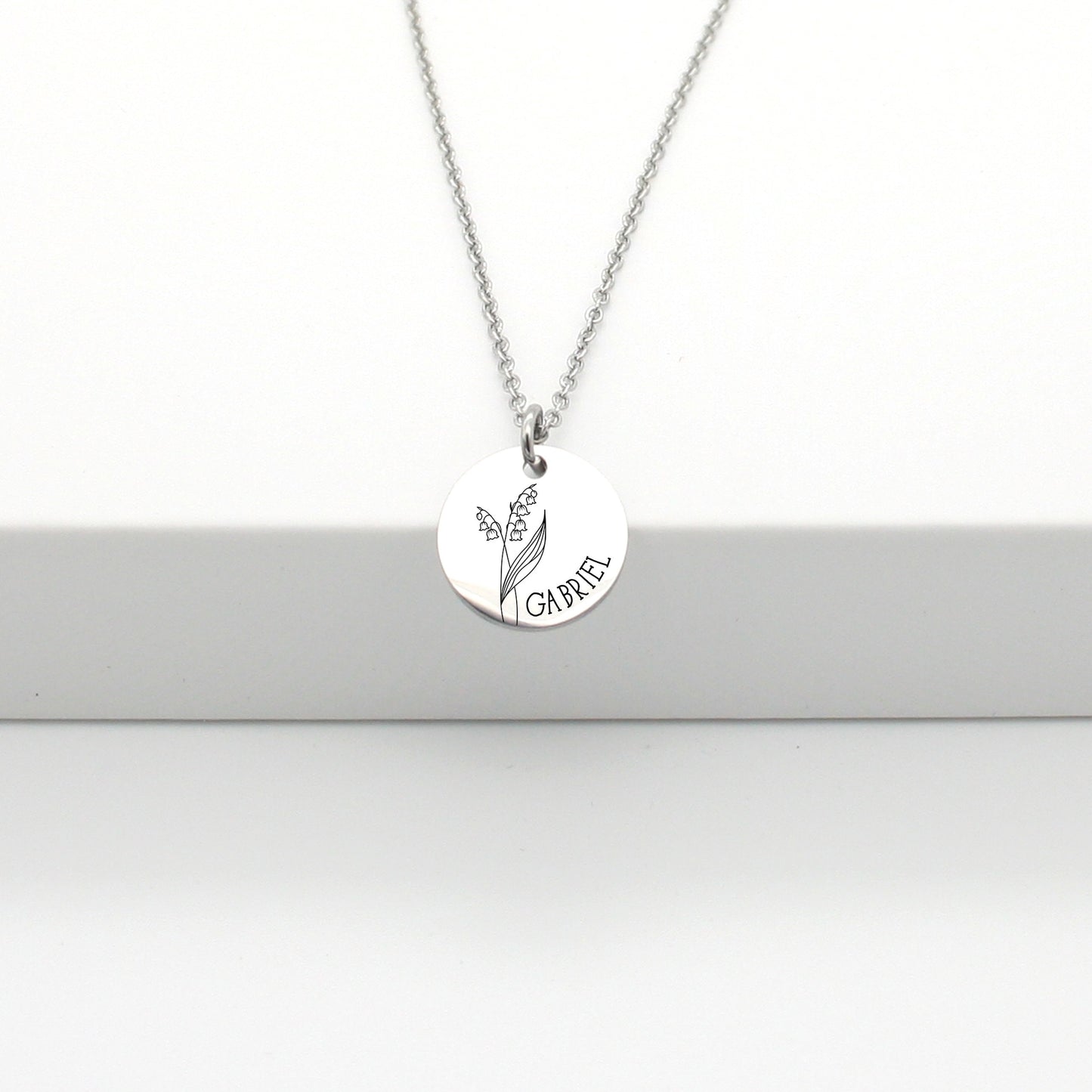 Collier personnalisé avec fleur de naissance et gravure prénom, Cadeau maman, marraine, Cadeau naissance, Cadeau fête des mères