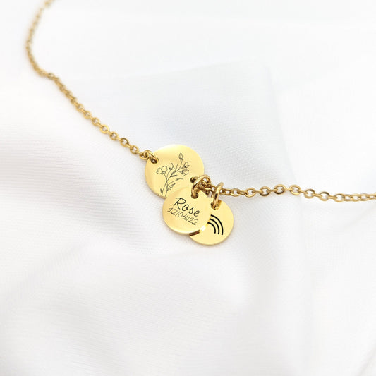 Bracelet chaine avec Fleur de naissance et médailles, Bracelet personnalisé, Cadeau fête des mères, Bijou Maman, Marraine, Cadeau naissance