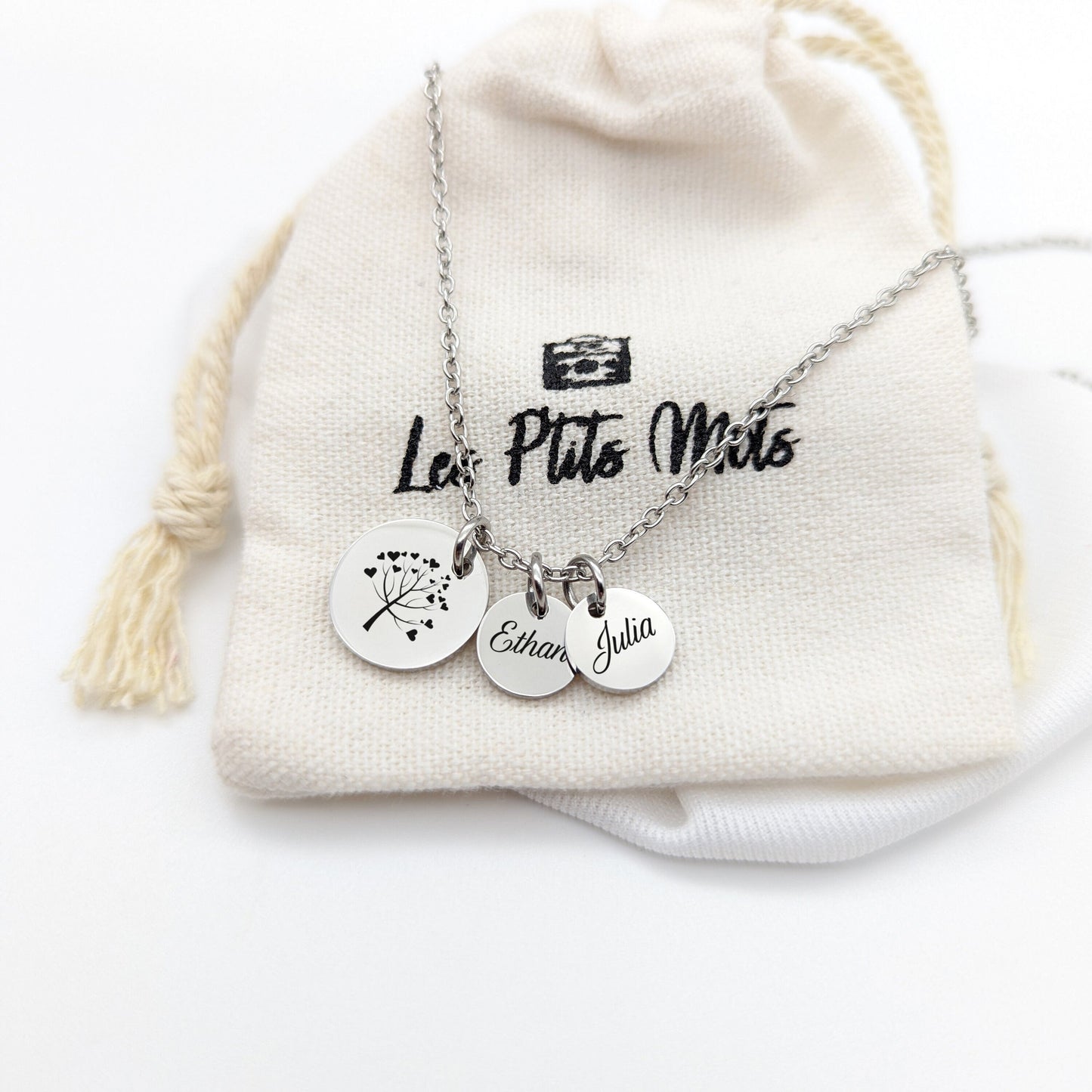 Collier Personnalisé Fleur de vie et médailles, Collier maman, Bijou Mamie, Collier Marraine, Cadeau fête des mères, Cadeau naissance