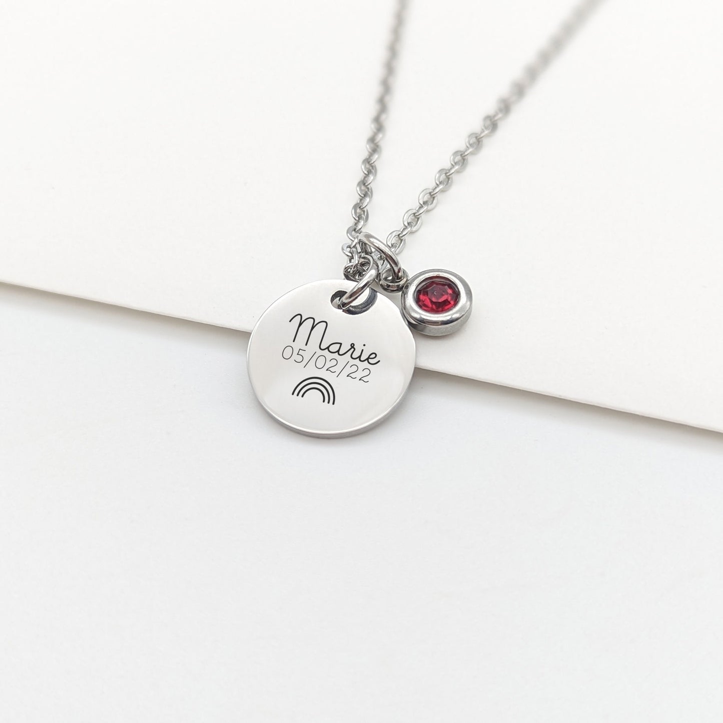 Collier personnalisé avec pierre de naissance et médaille, Bijou personnalisé femme, Cadeau Maman, Cadeau Naissance, Cadeau fête des mères