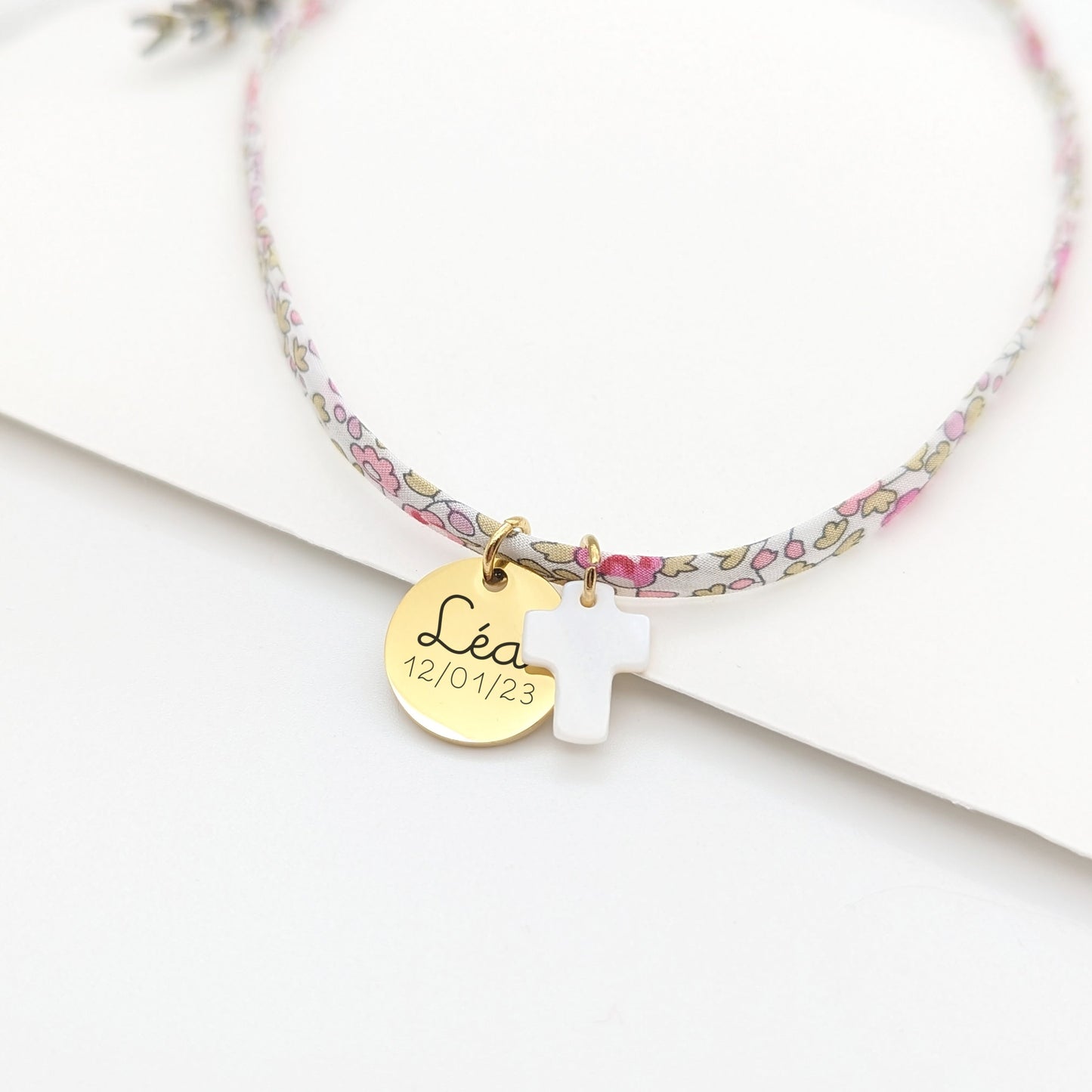 Collier personnalisé Liberty, Cadeau baptême, Cadeau grande sœur, Collier enfant personnalisable, Collier prénom, Cadeau naissance