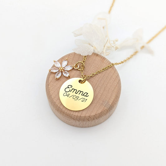 Collier personnalisé en acier inoxydable avec fleur, Cadeau Fête des Mères, Collier Maman, Mamie, Marraine, Cadeau naissance, Nounou