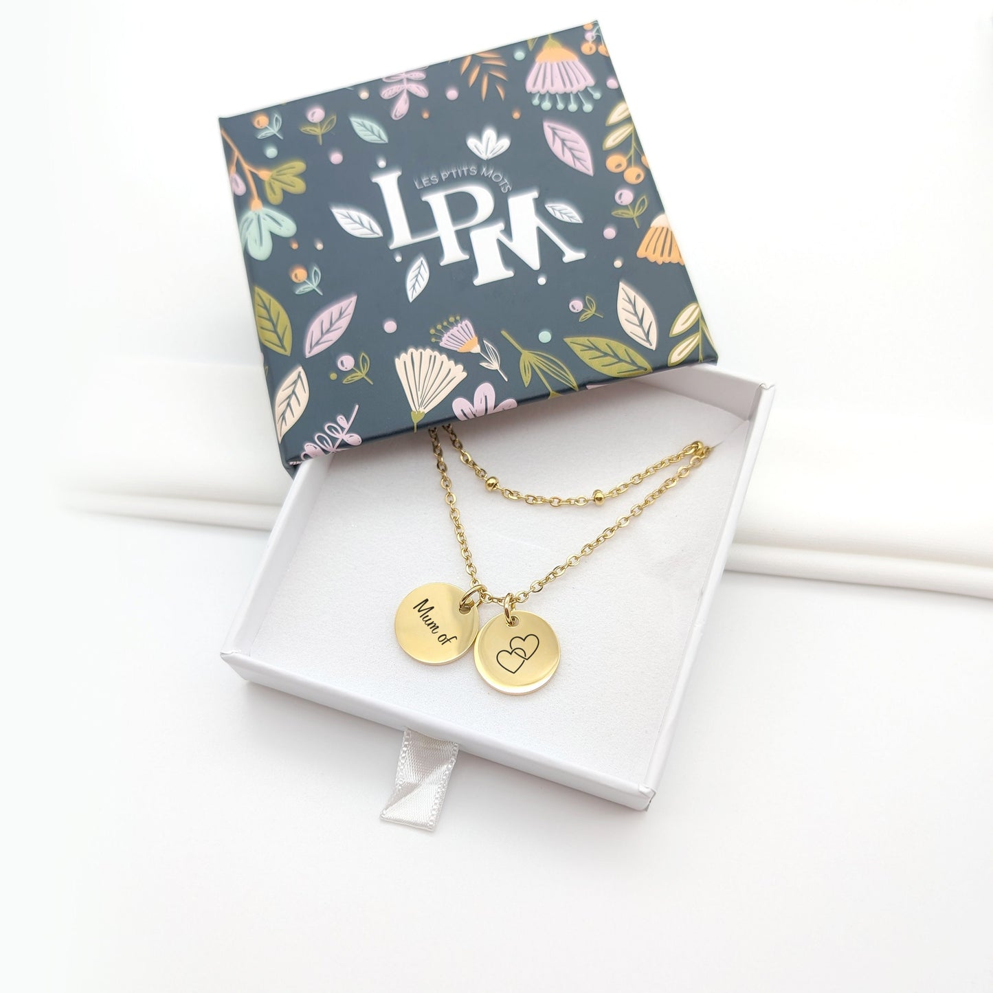 Collier Personnalisé femme avec médailles à graver • Collier Maman personnalisé, Bijou Marraine, Cadeau naissance, Cadeau Fête des mères