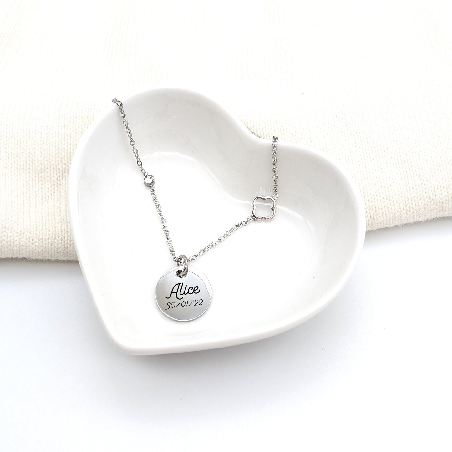 Collier personnalisé zirconium et fleur avec médaille, Collier pour Maman, Mamie, Marraine, Nounou, Cadeau naissance, Cadeau fête des mères