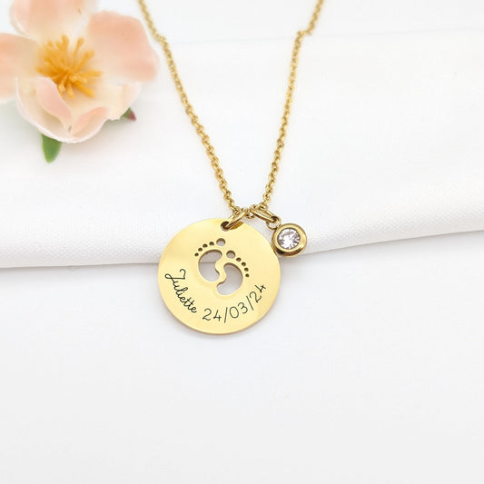 Collier pendentif petits pieds avec pierre de naissance, Collier personnalisé, Cadeau maman, Cadeau Naissance, Bijou Marraine, Nounou