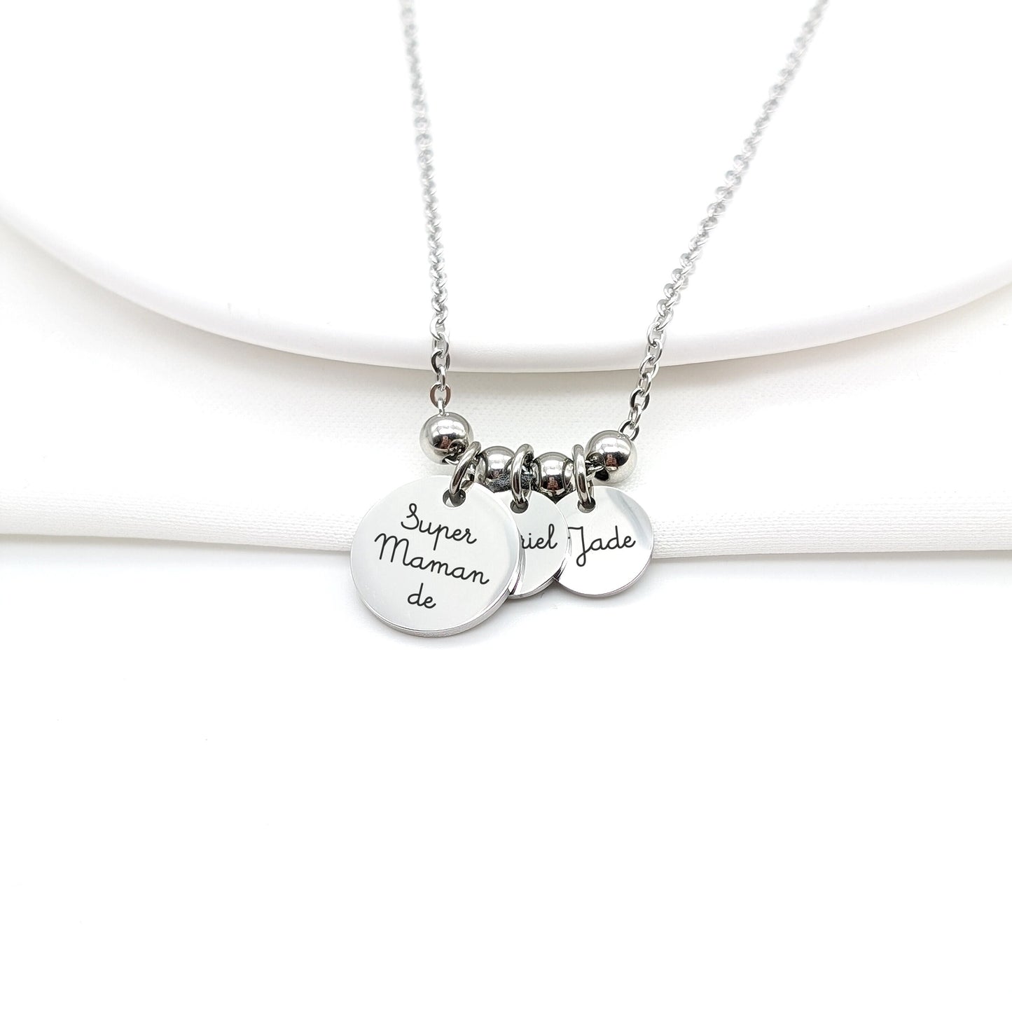 Collier personnalisé chaîne avec perles acier et médailles gravées, Collier pour maman, Marraine, Cadeau Fête des mères, Cadeau naissance
