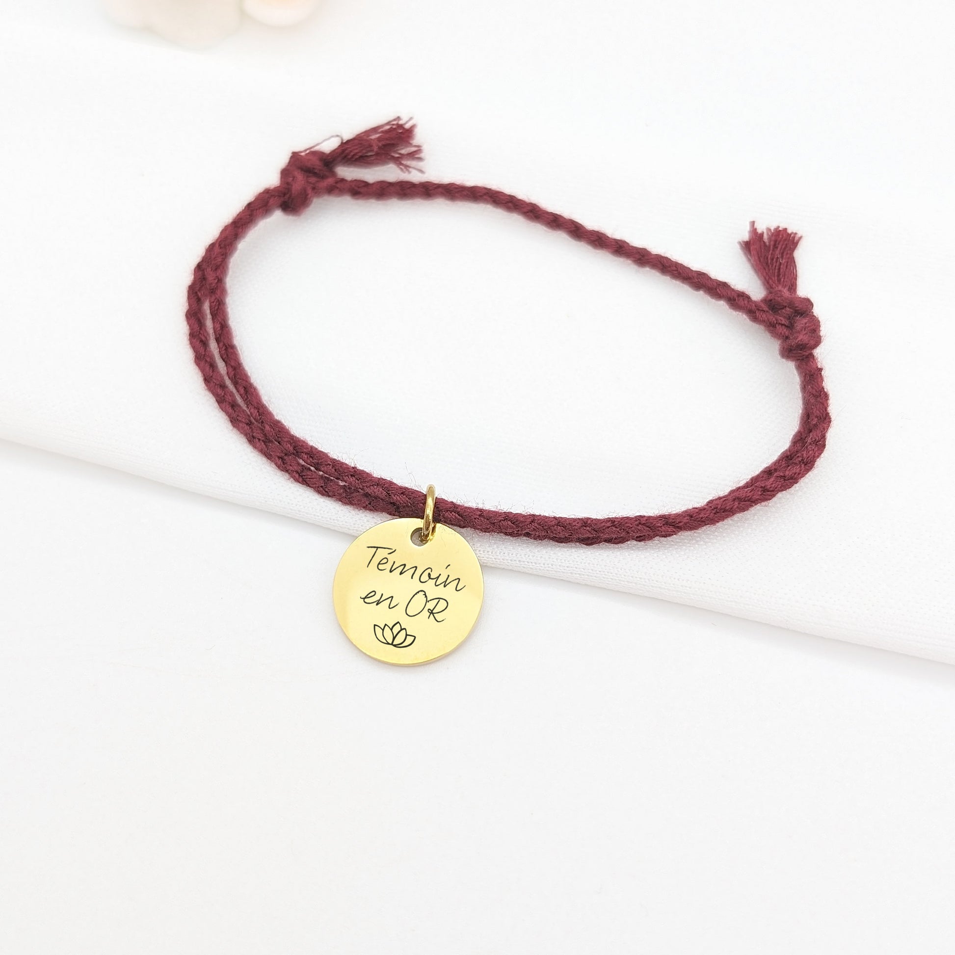 Bracelet cordon coton personnalisé médaille gravée - Bracelet personnalisé, Bracelet prénom, Cadeau EVJF, Cadeau témoin, Bijou Maman