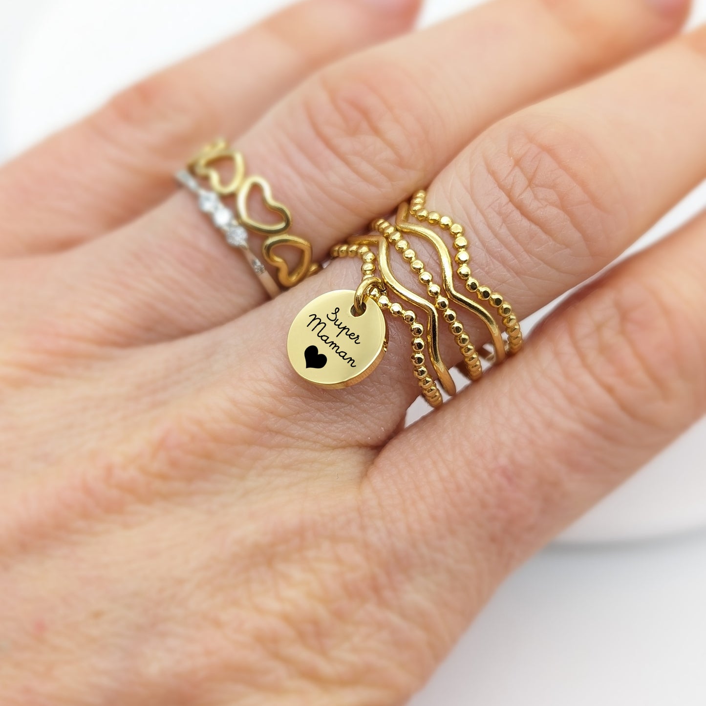 Bague ouverte personnalisée avec médaille gravée 15 mm • Bague acier, Bijou maman, Bague prénom, Cadeau fête des mères, Cadeau Marraine