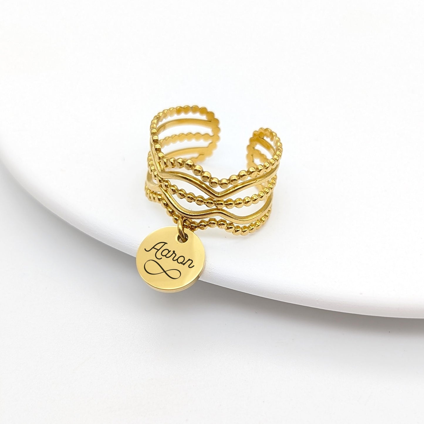Bague ouverte personnalisée avec médaille gravée 15 mm • Bague acier, Bijou maman, Bague prénom, Cadeau fête des mères, Cadeau Marraine