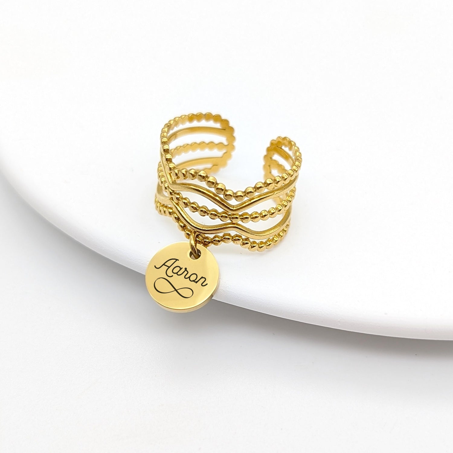 Bague ouverte personnalisée avec médaille gravée 15 mm • Bague acier, Bijou maman, Bague prénom, Cadeau fête des mères, Cadeau Marraine