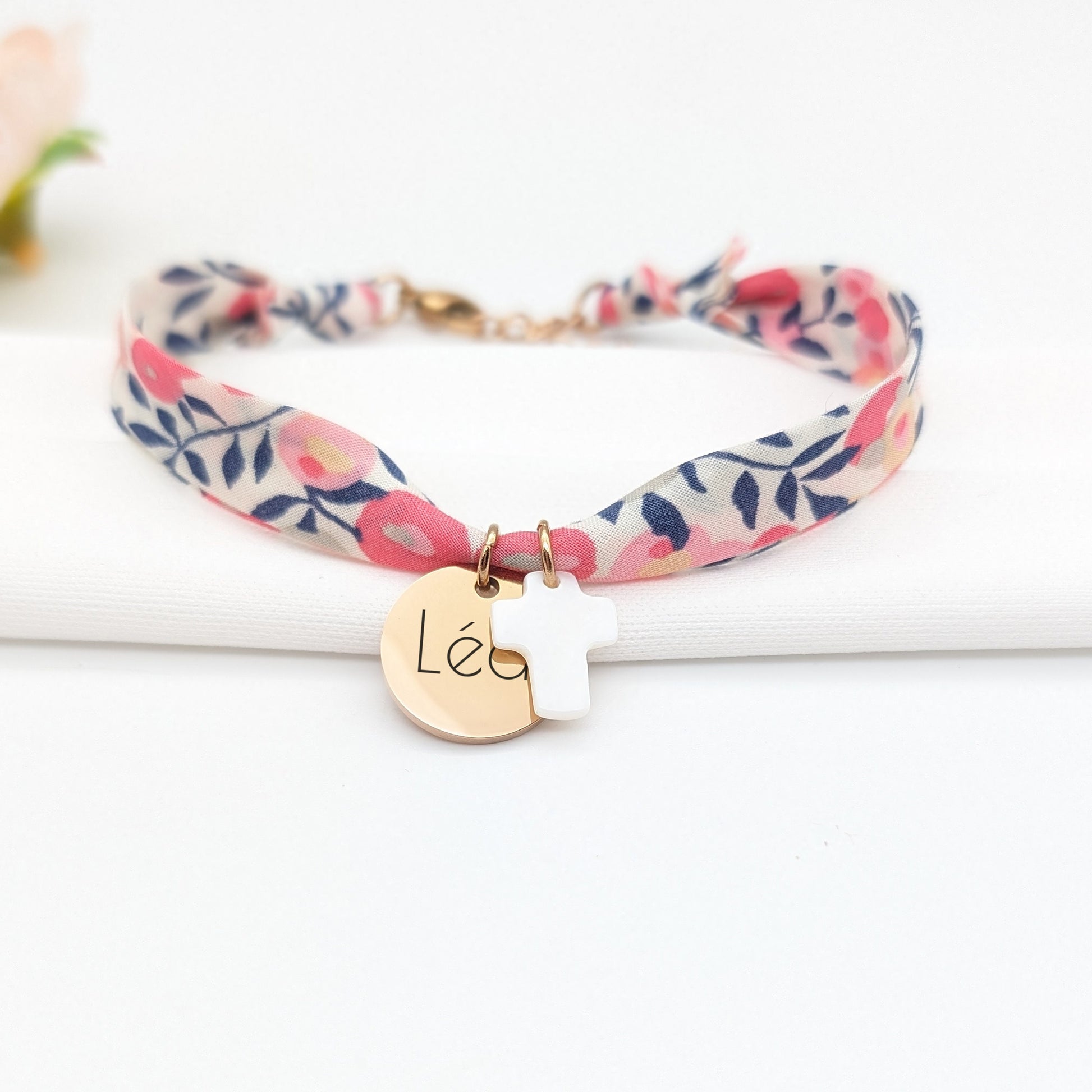 Bracelet Liberty personnalisé • Bracelet personnalisé prénom, Bijou Maman, Marraine, Cadeau naissance, Cadeau Fête des mères, Témoin mariage