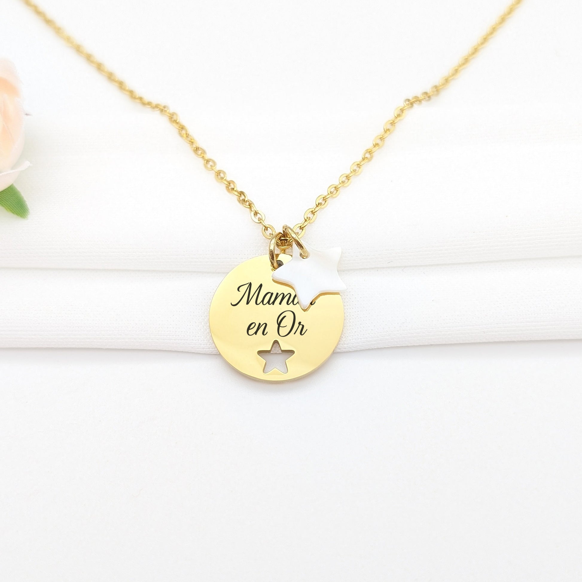 Collier pendentif étoile et nacre, Bijou personnalisé, Collier Maman, Bijou Marraine, Cadeau Naissance, Cadeau Baptême, bijou fête des mères