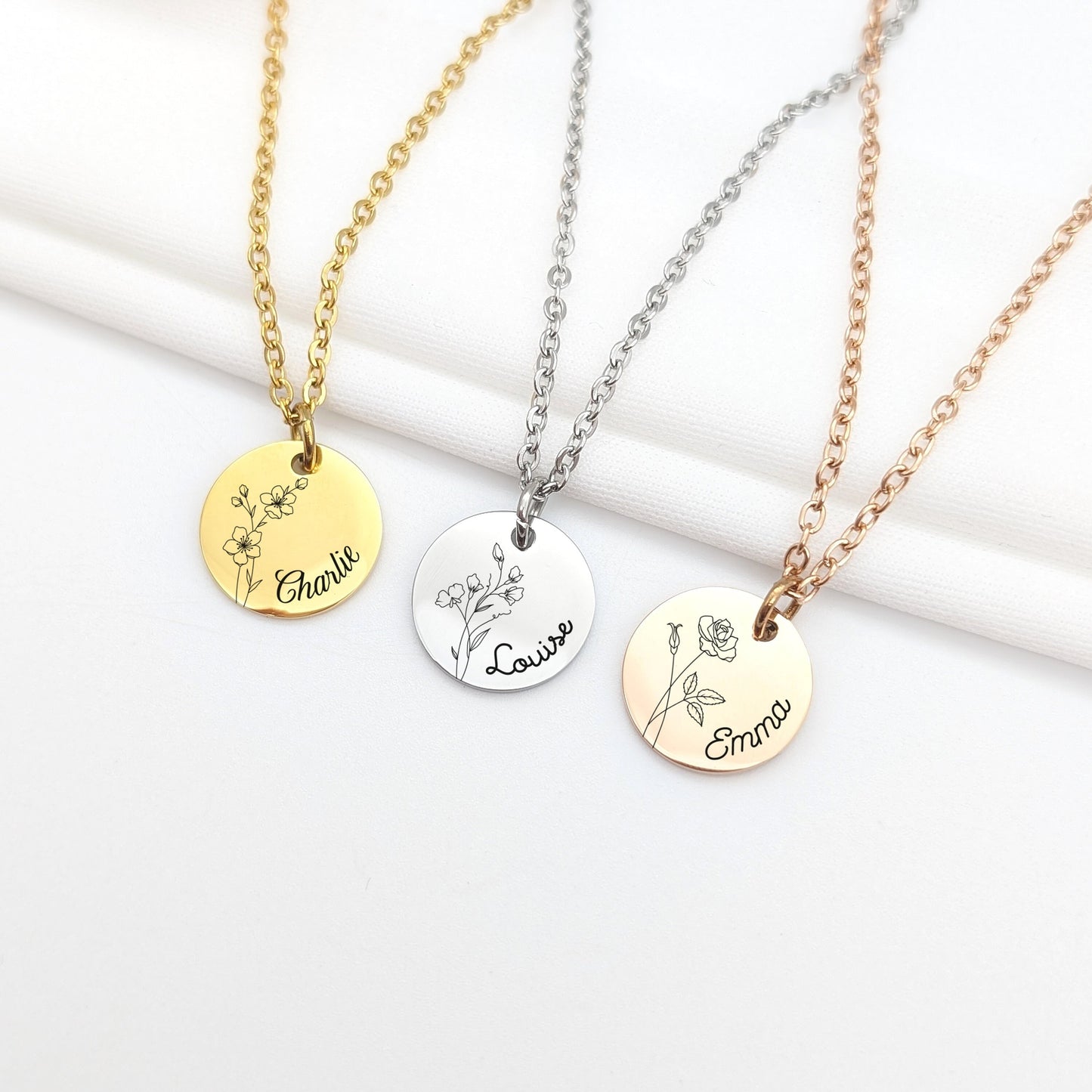 Collier personnalisé en acier inoxydable avec gravure texte et fleur de naissance