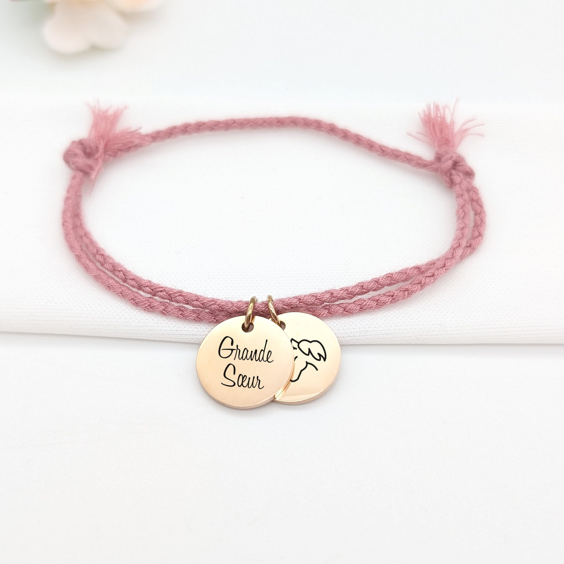 Bracelet cordon coton personnalisé médaille gravée - Bracelet personnalisé, Bracelet prénom, Cadeau EVJF, Cadeau témoin, Bijou Maman