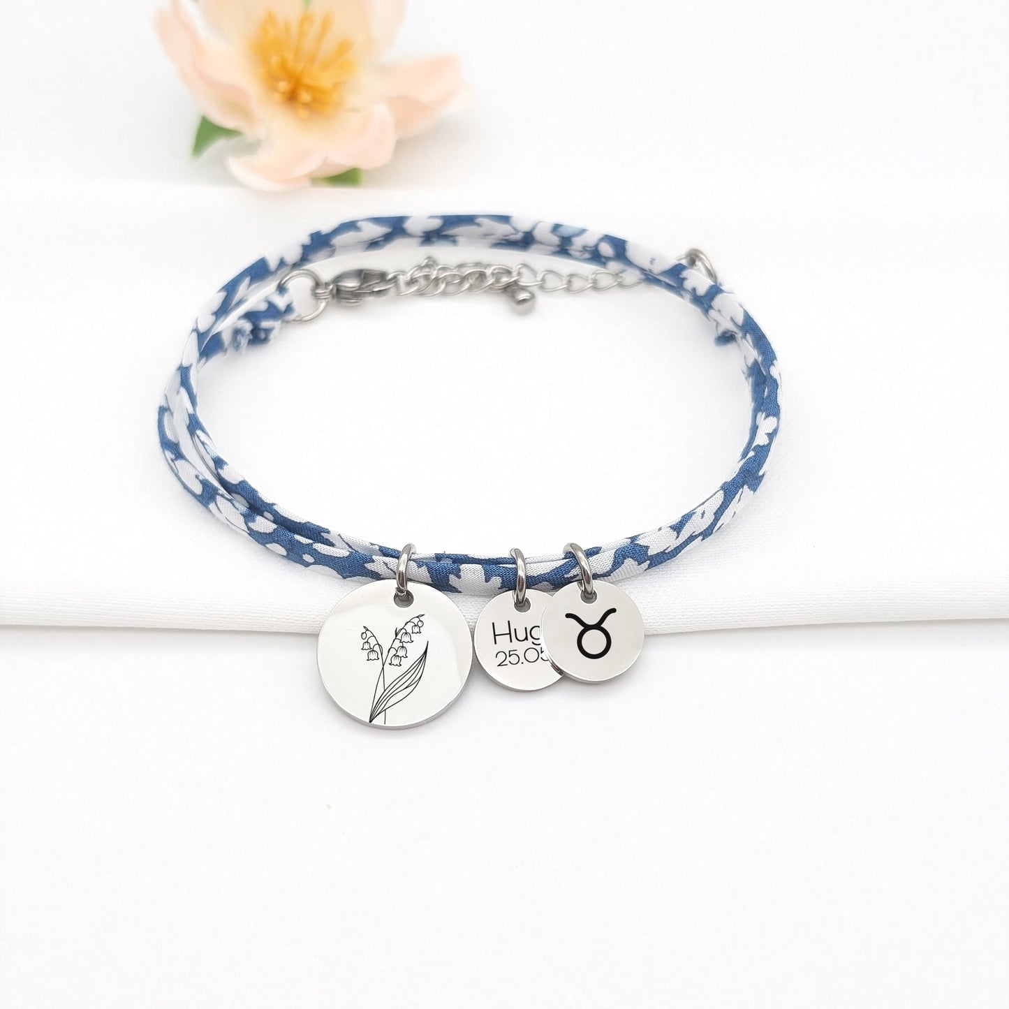 Bracelet Liberty Personnalisé avec fleur de naissance et prénom • Cadeau Maman, Marraine, Mamie, Cadeau naissance, Cadeau Fête des mères