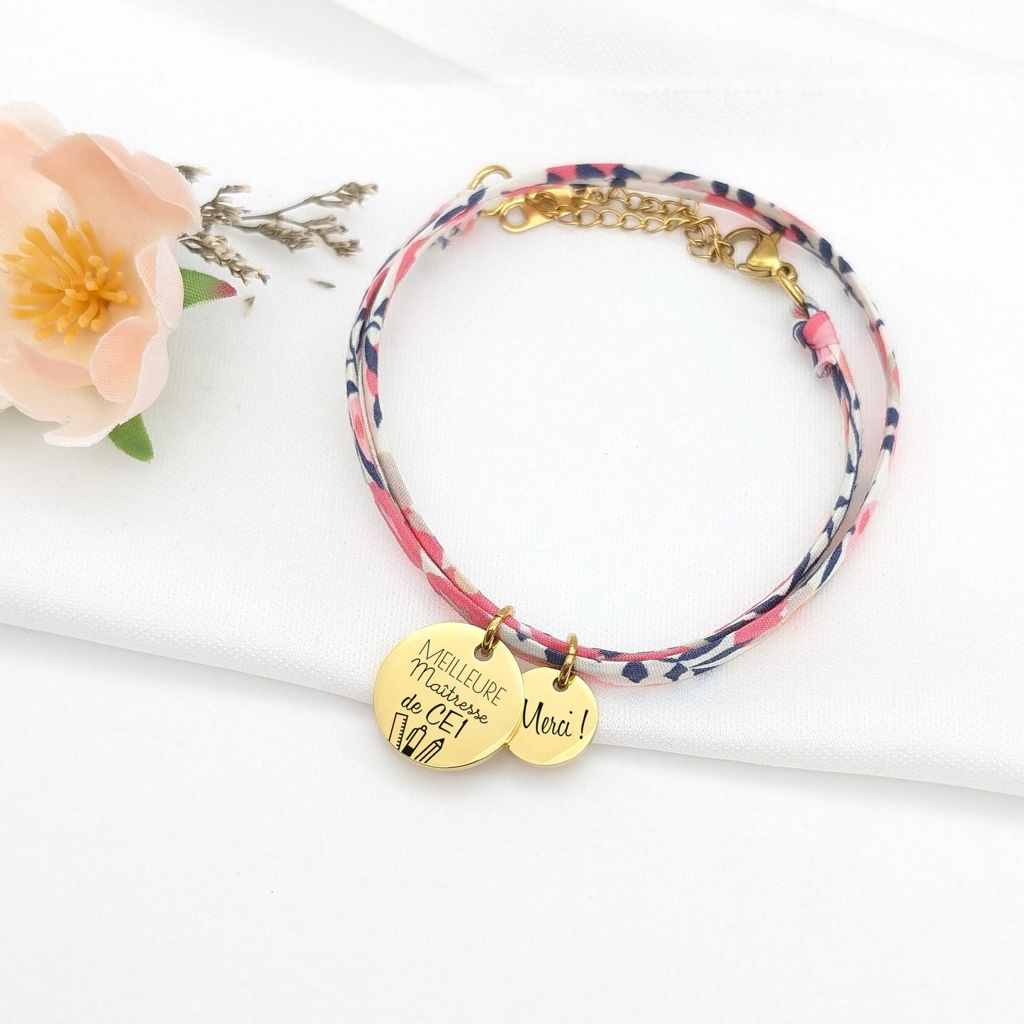 Bracelet maîtresse Personnalisé, cadeau Meilleure Maîtresse, Cadeau super ATSEM, Merci maîtresse, Cadeau fin d'année, cadeau enseignant