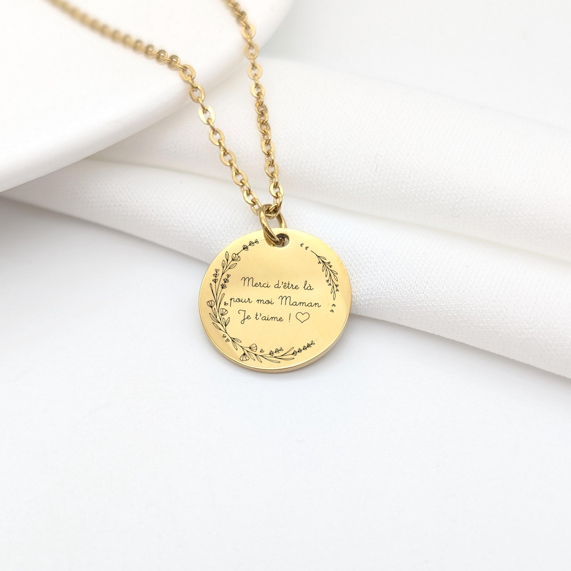 Collier personnalisé Couronne de fleurs et texte à graver, Cadeau Maman, Cadeau Mamie, Cadeau Fête des mères, Cadeau Noël personnalisé