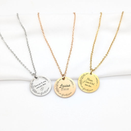 Collier personnalisé avec gravure couronne de fleur et texte. Médaille de 20 mm en acier inoxydable