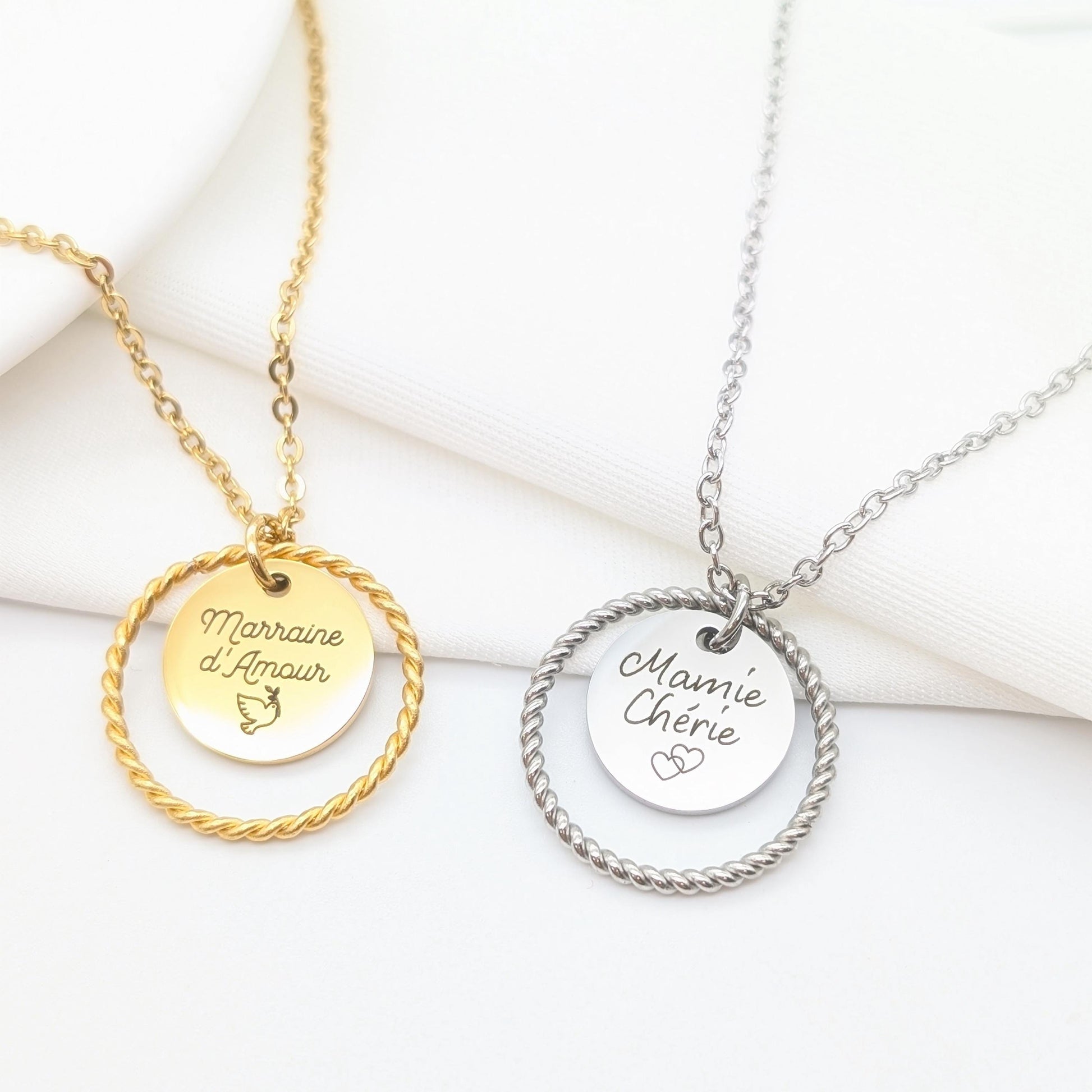 Collier personnalisé acier inoxydable avec médaille gravée 15mm – Cadeau fête des mères, fête des grands-mères, bijou gravé texte au choix