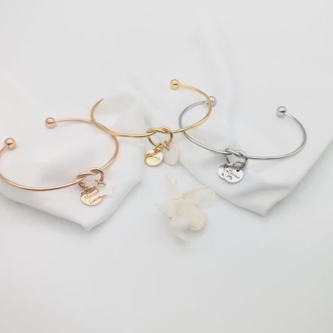 Bracelet jonc Personnalisé avec médailles gravées • Cadeau Maman, Cadeau Marraine, Cadeau EVJF, Cadeau Naissance, Cadeau Fête des mères